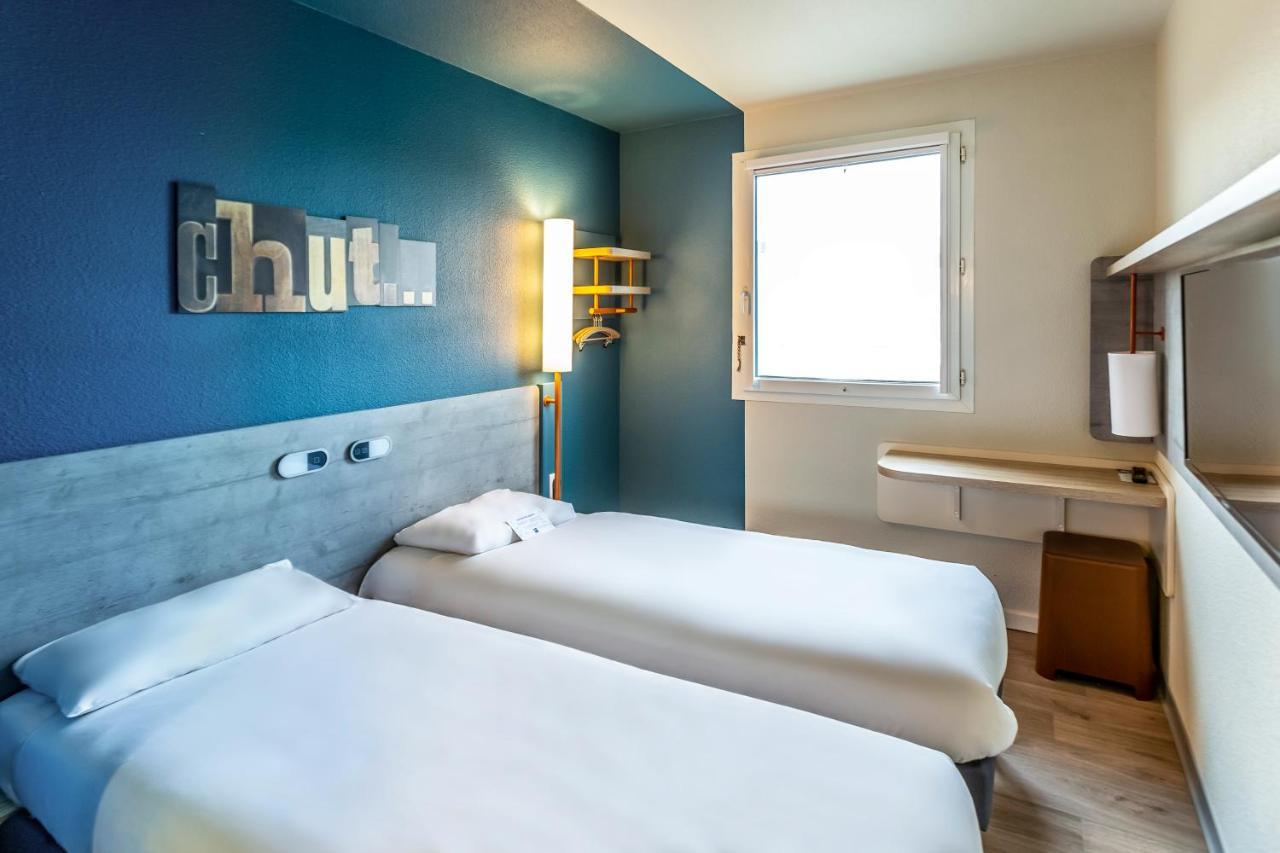 Ibis Budget Pertuis Portes Du Luberon Esterno foto