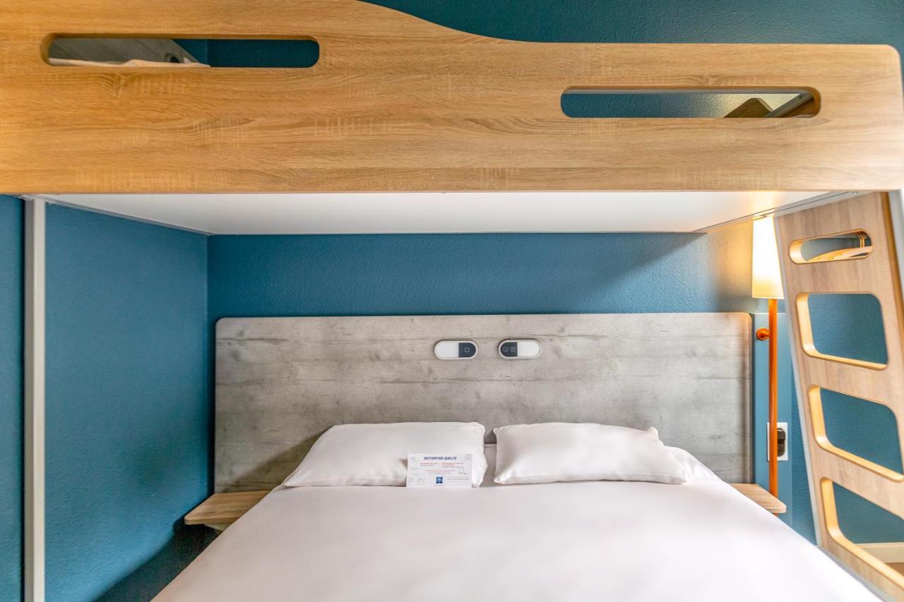 Ibis Budget Pertuis Portes Du Luberon Esterno foto