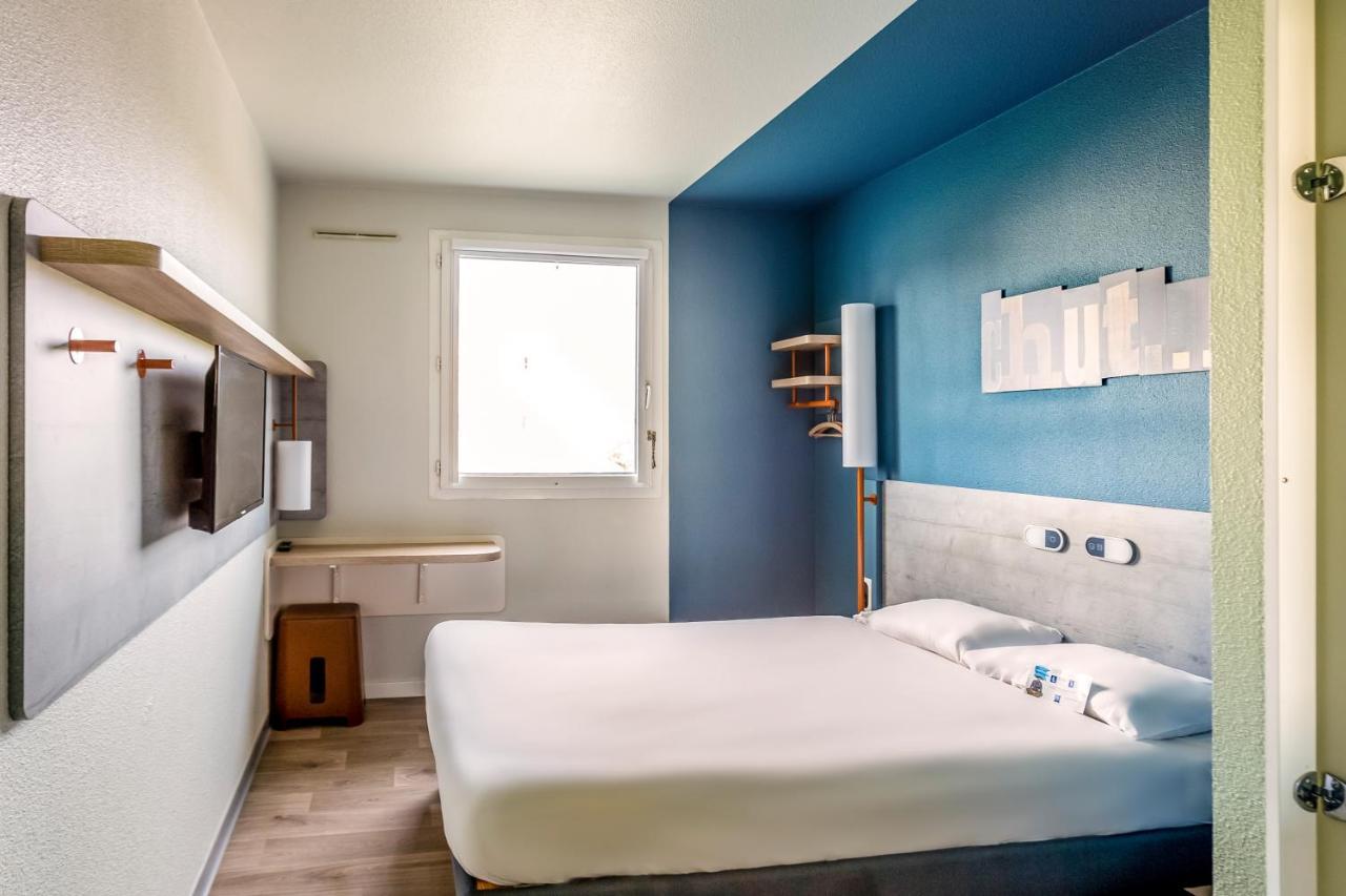 Ibis Budget Pertuis Portes Du Luberon Esterno foto