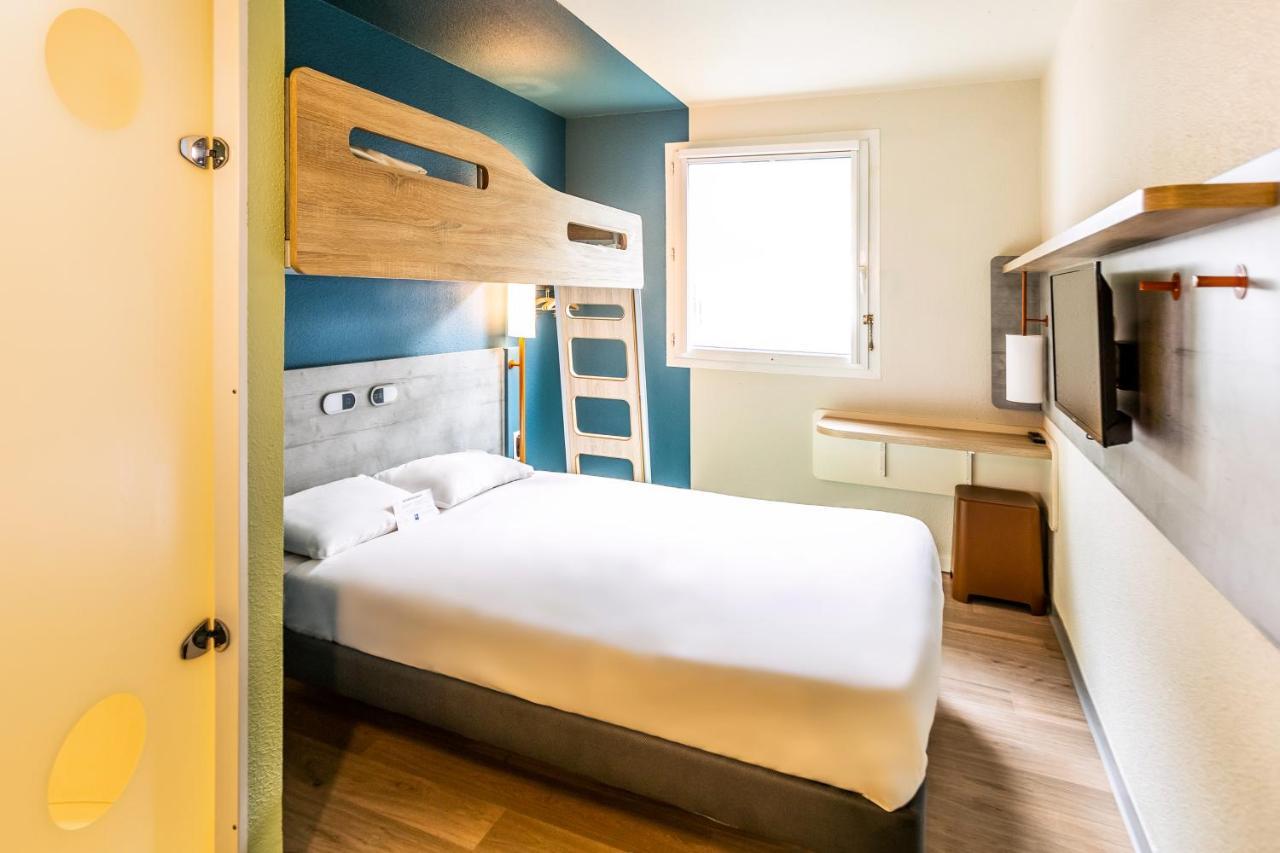 Ibis Budget Pertuis Portes Du Luberon Esterno foto